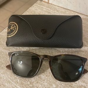 Ray Ban RB4221 Brown Gradient